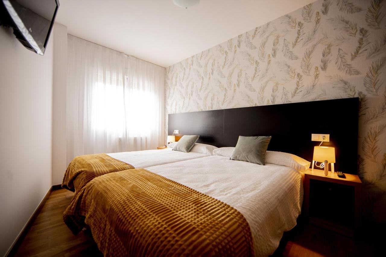 Cantares-Noja Rooms O Pedrouzo Eksteriør billede